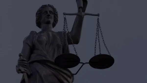 e063edc2b131641f59ab5f388de1ed9a