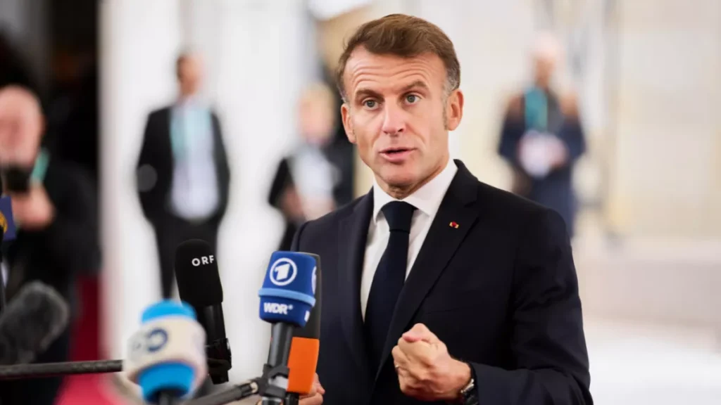 6b14a061072940ad20a3ec4d4b9d7968